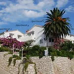 Apartman & Mila Banjol