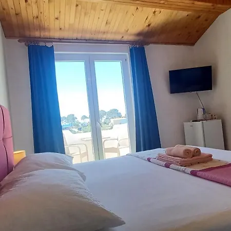Apartman & Mila Banjol