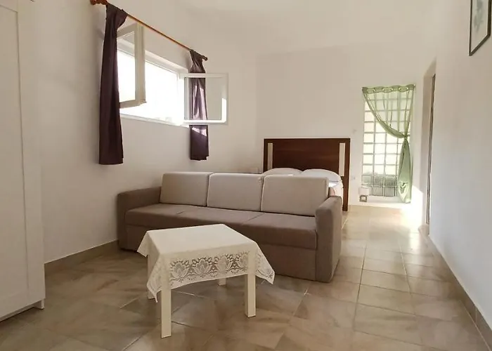 Apartman & Mila *