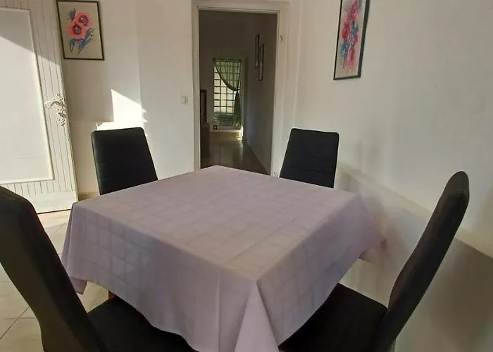 Apartman & Mila *