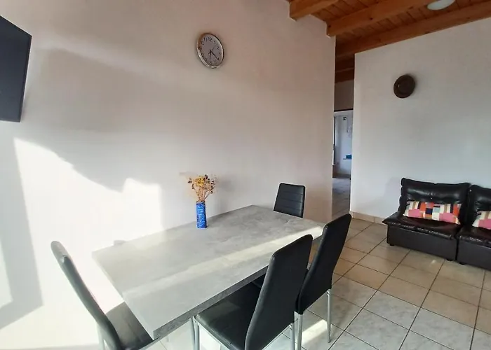 Apartman & Mila *