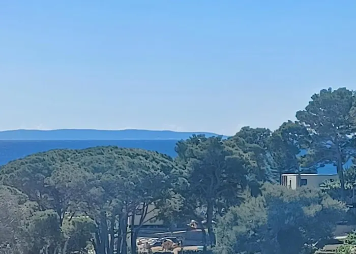 Apartments&rooms Mila Appartement