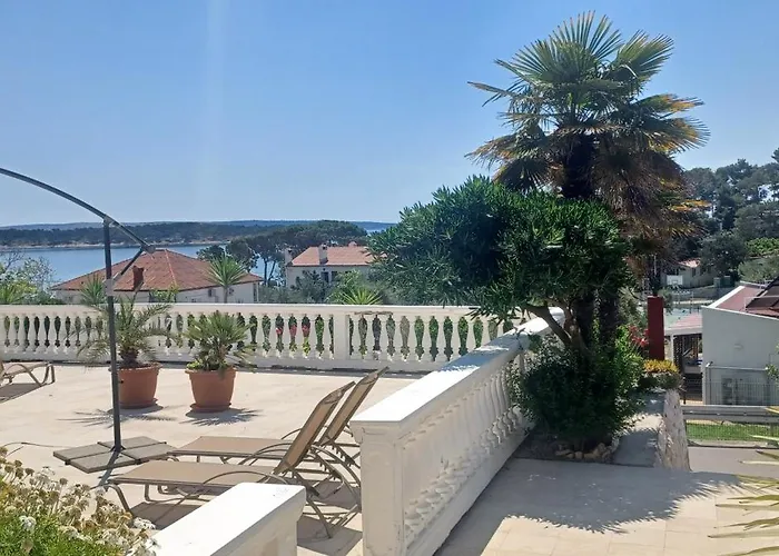 Apartments&rooms Mila